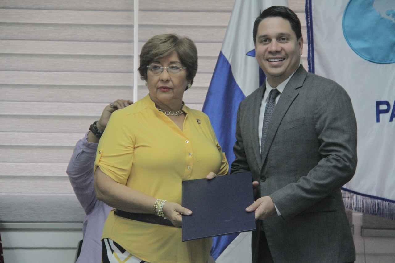UDELAS
