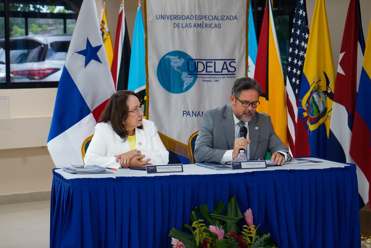 UDELAS presenta informe de gestión 2024-2025 ante el Consejo Superior Universitario