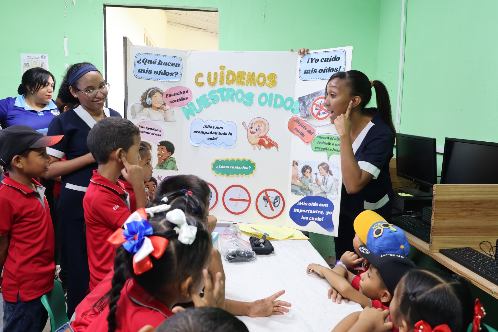 CADI lleva atención interdisciplinaria y esperanza a más de 80 estudiantes de la Escuela de Cañazas