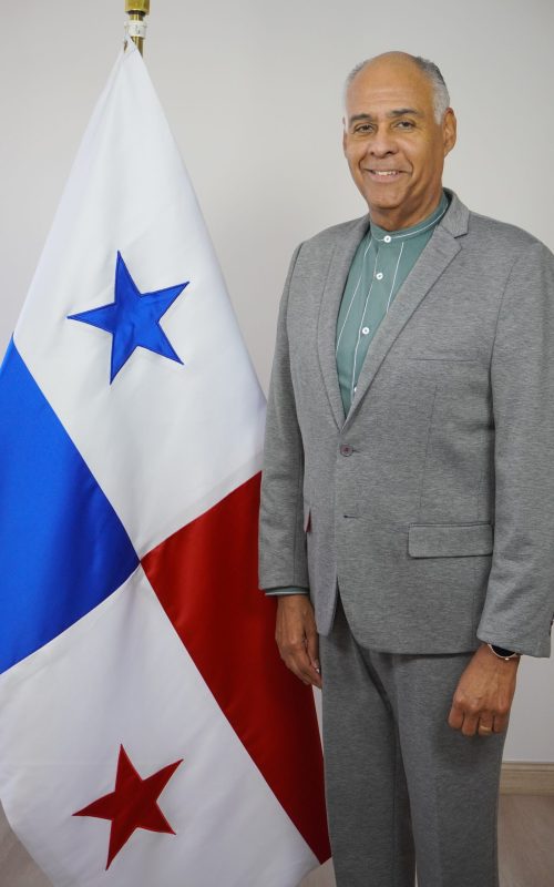 Decano de facultad de desarrollo humano